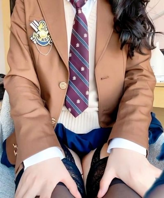 薇薇安violet荔枝165个视频合集48.4G打包下载